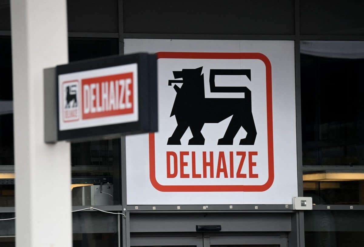 , Delhaize fait de nouveau appel à des huissiers pour rouvrir ses magasins